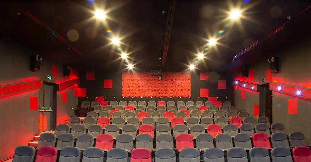 cinema-oxin-01_b